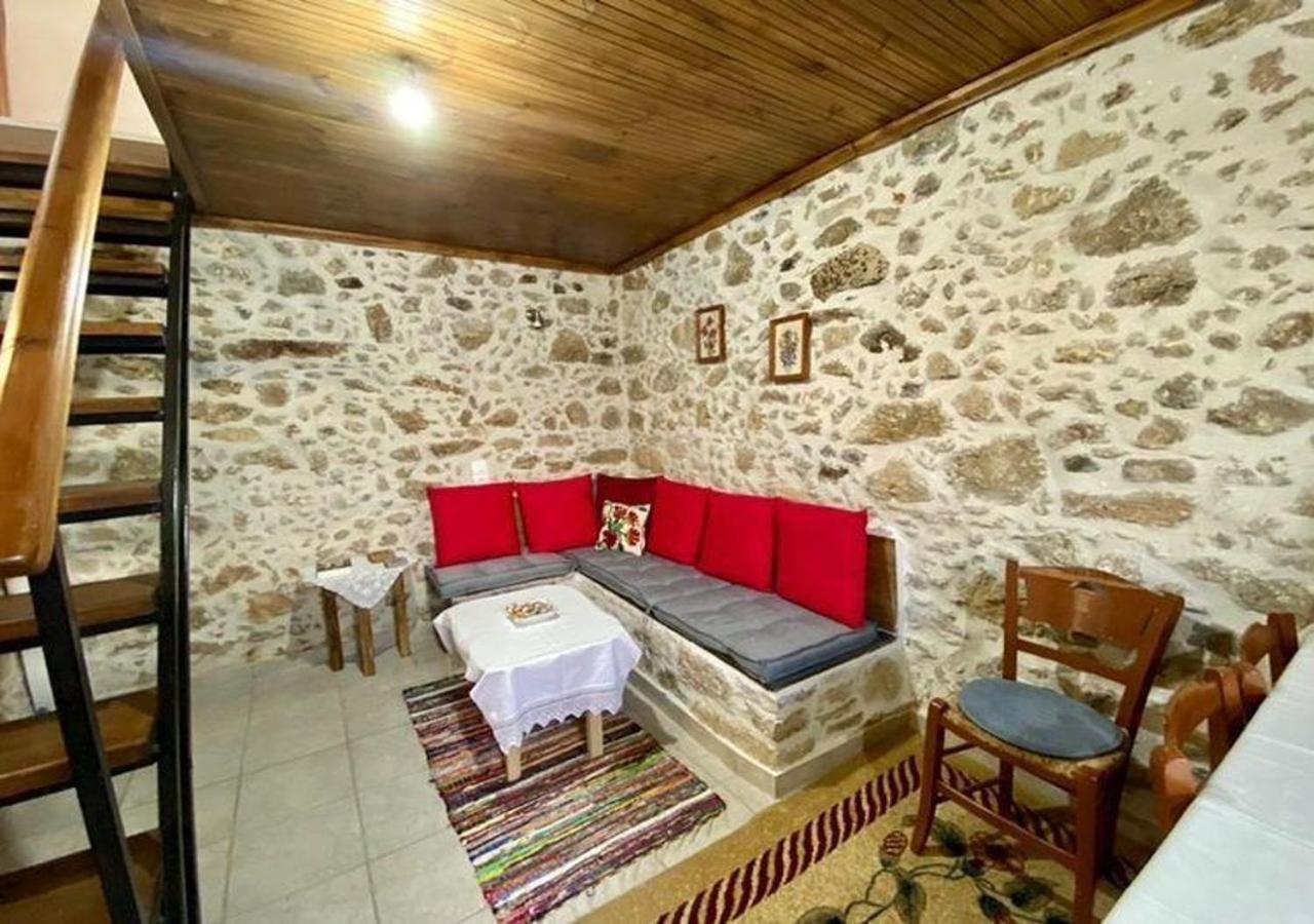 Nikos Traditional House Maláthiros Exterior foto